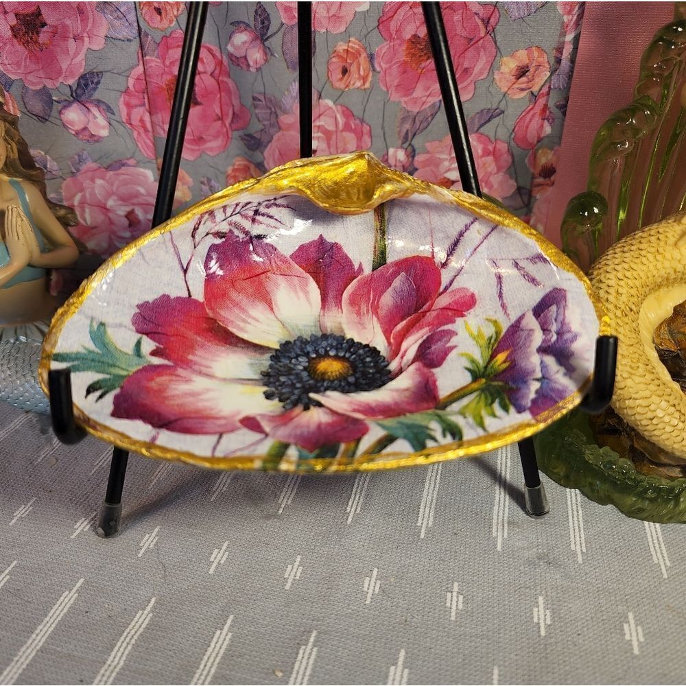 DECOUPAGE CLAM SHELL DECOUPAGE FLOWERS TRINKET DISH